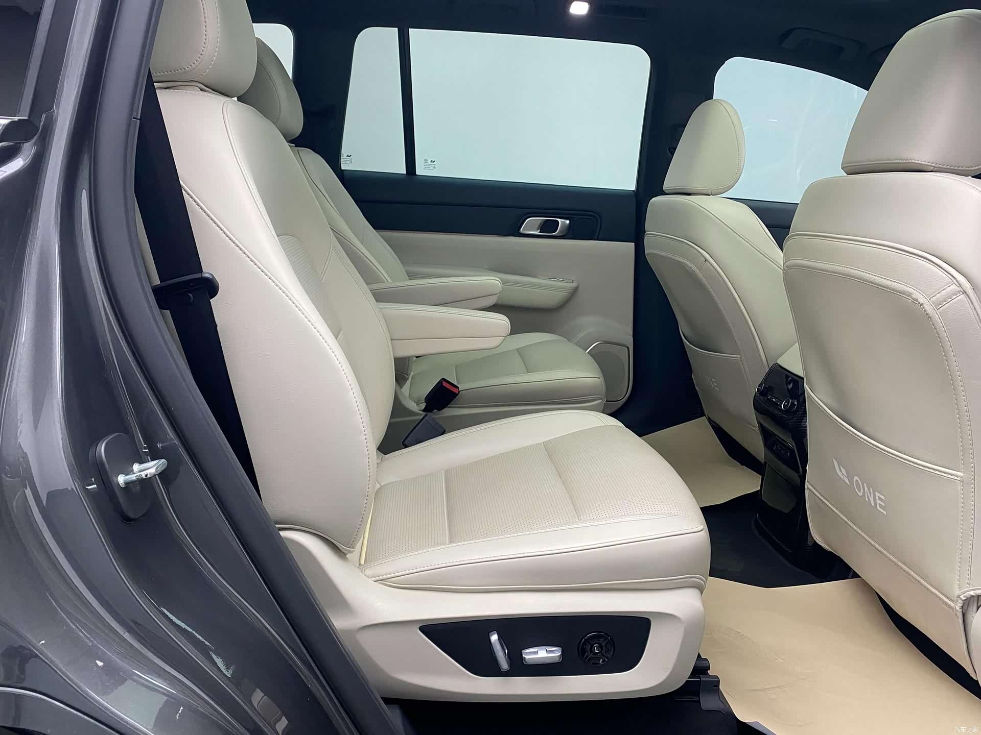 Li Auto ONE, 2021 19
