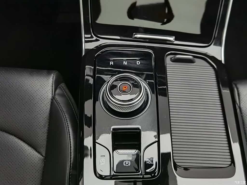 Kia K5, 2022 13