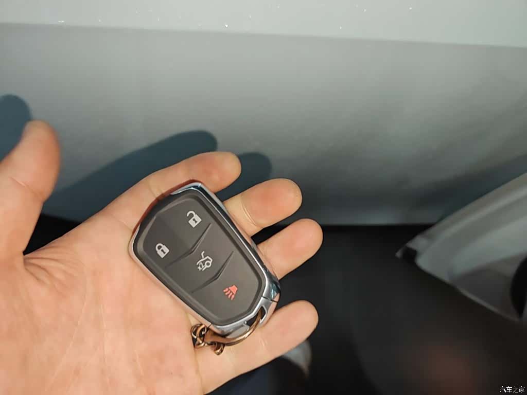 Cadillac XTS, 2018 9