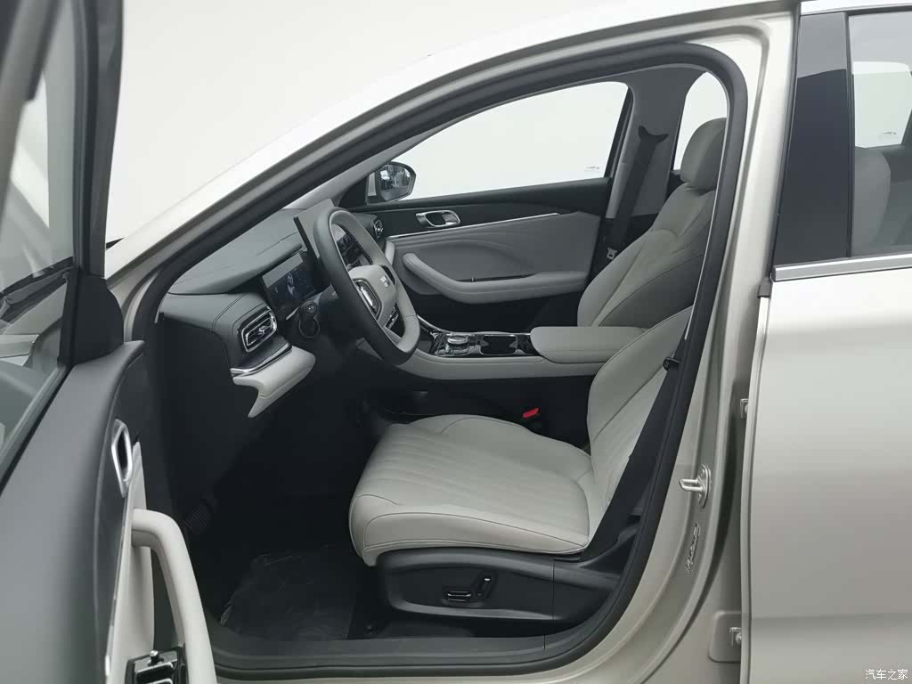 Geely 6, 2025 10