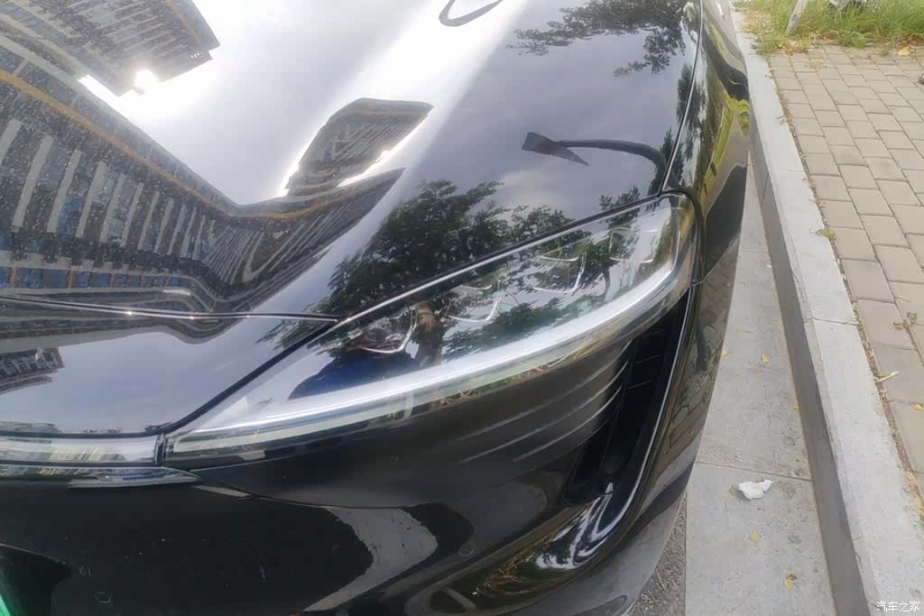 Luxeed R7, 2025 все фото