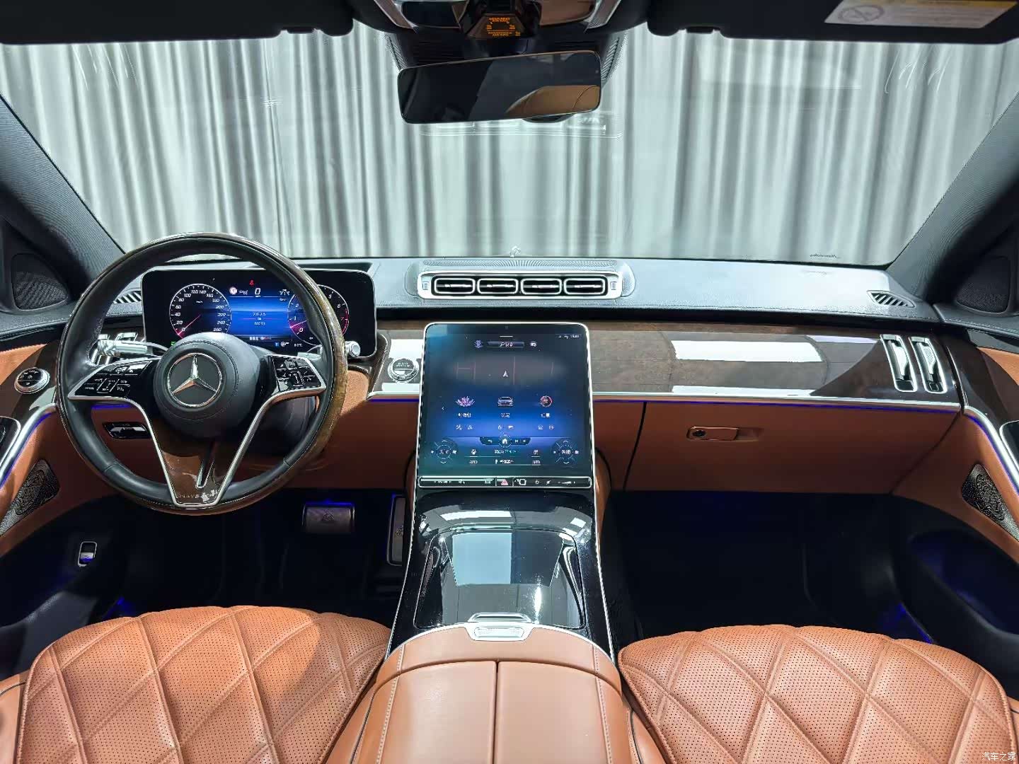 Maybach S-Class, 2023 4