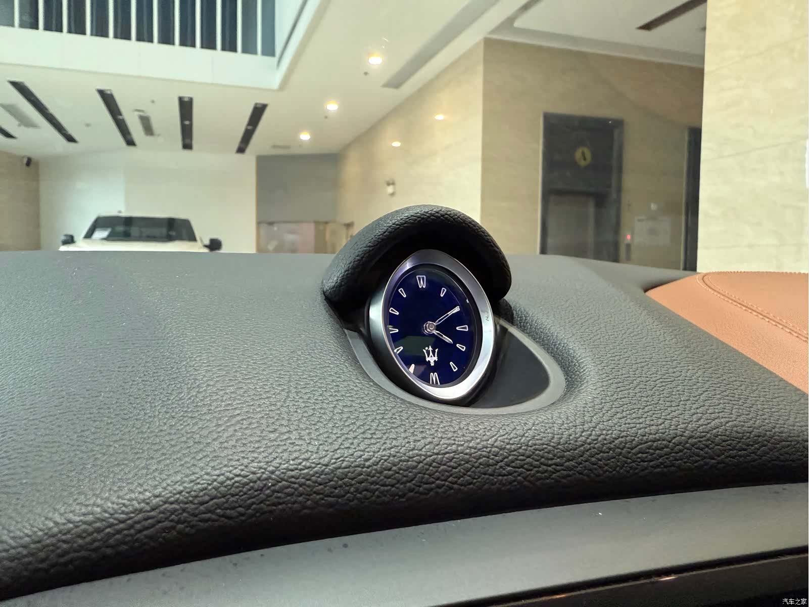 Maserati Ghibli, 2023 7
