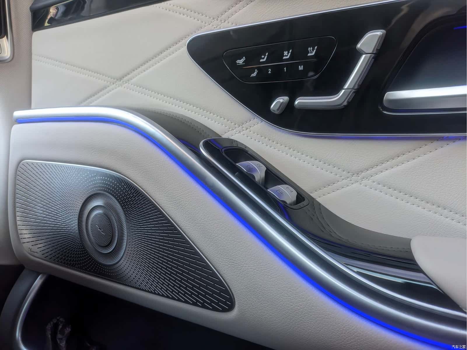 Maybach S-Class, 2023 11