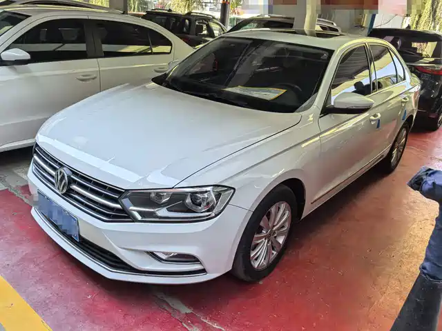 Volkswagen Bora 2018 — купить из Китая под заказ
