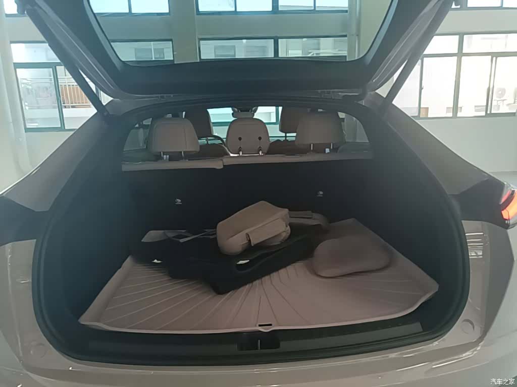 NIO L60, 2025 19