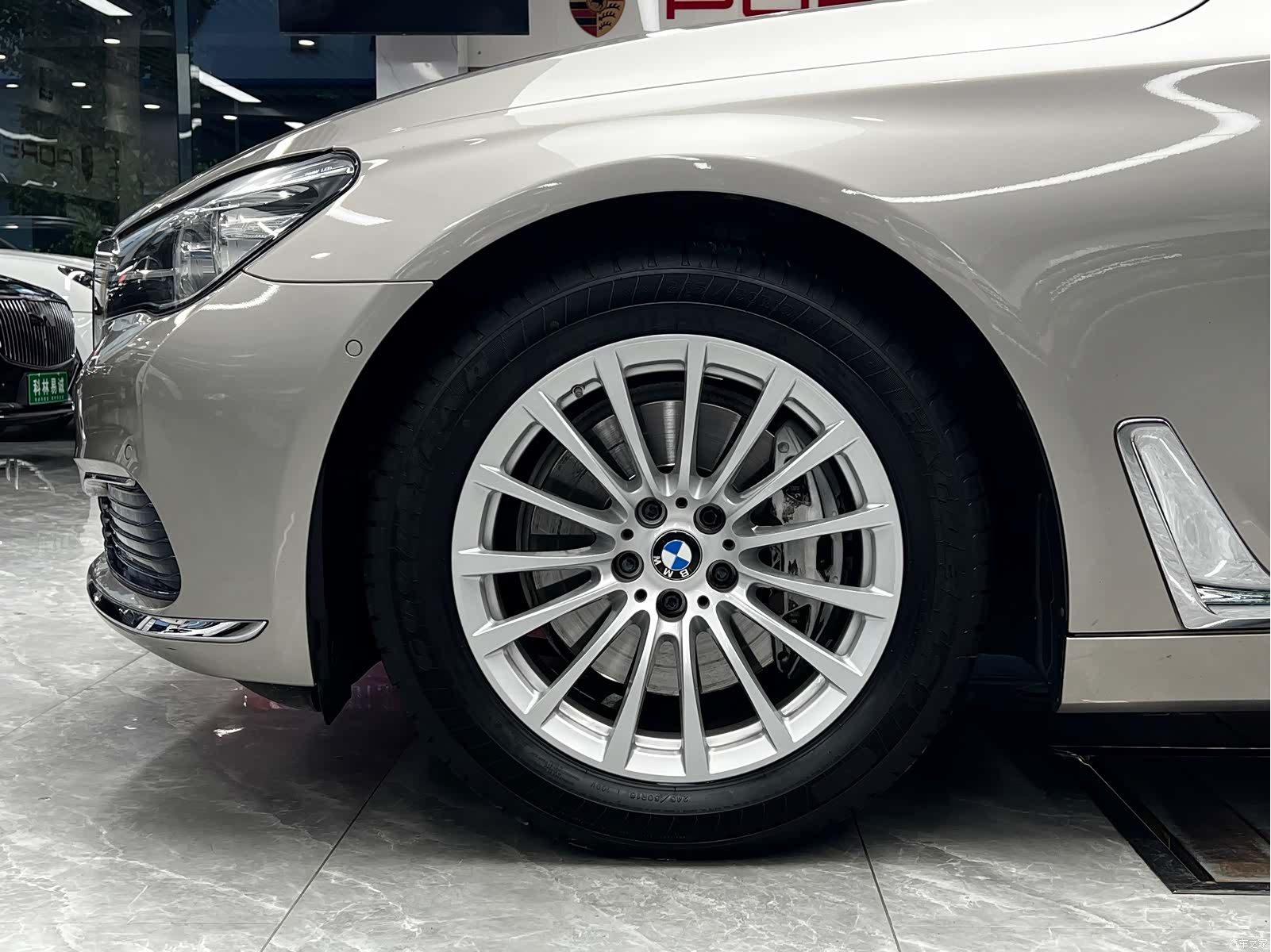BMW 7 Series, 2019 8