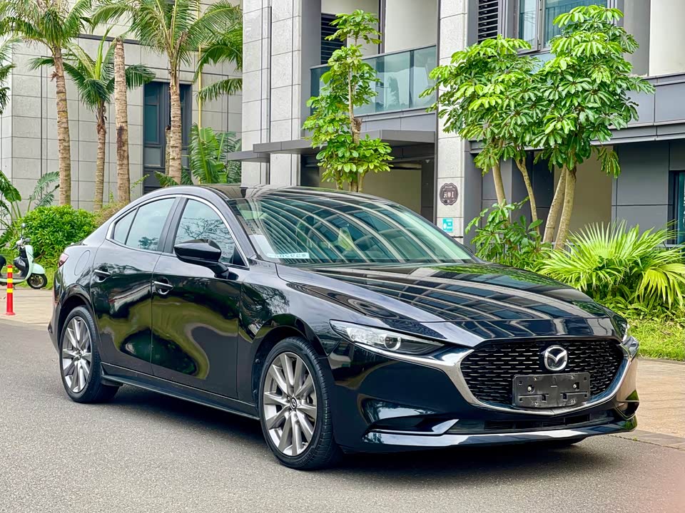 Mazda 3 Angkesaila