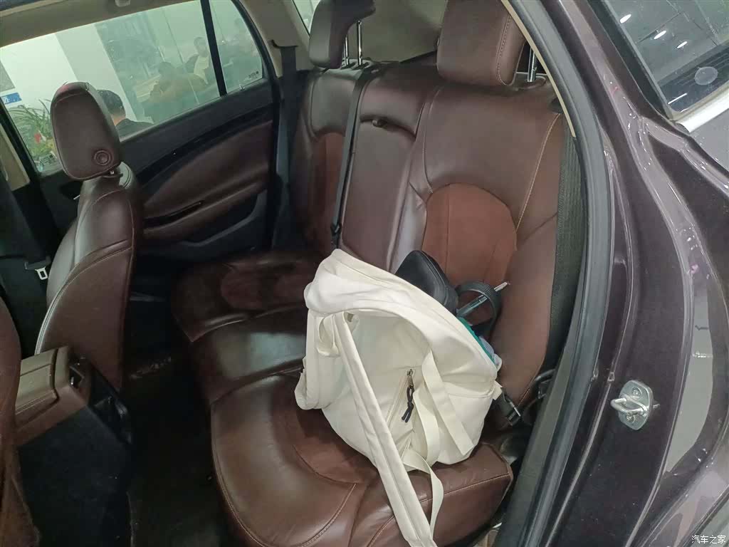 Buick Envision Plus, 2016 13