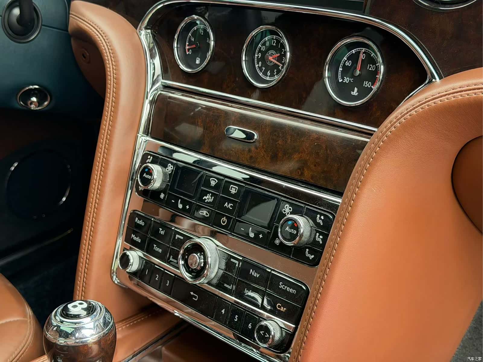 Bentley Mulsanne, 2013 9