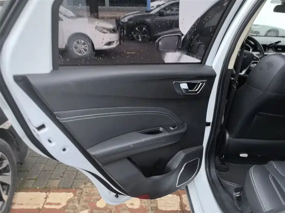 Geely Vision X3