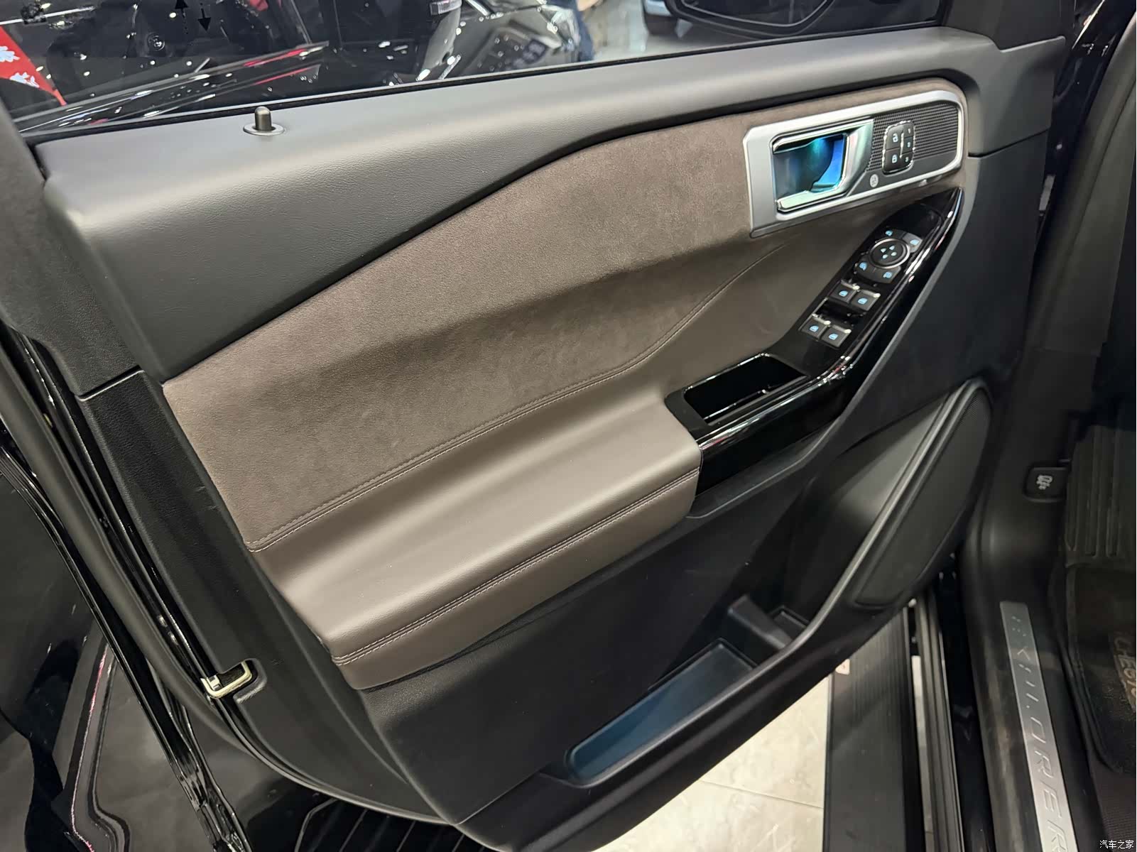 Ford Explorer, 2025 12