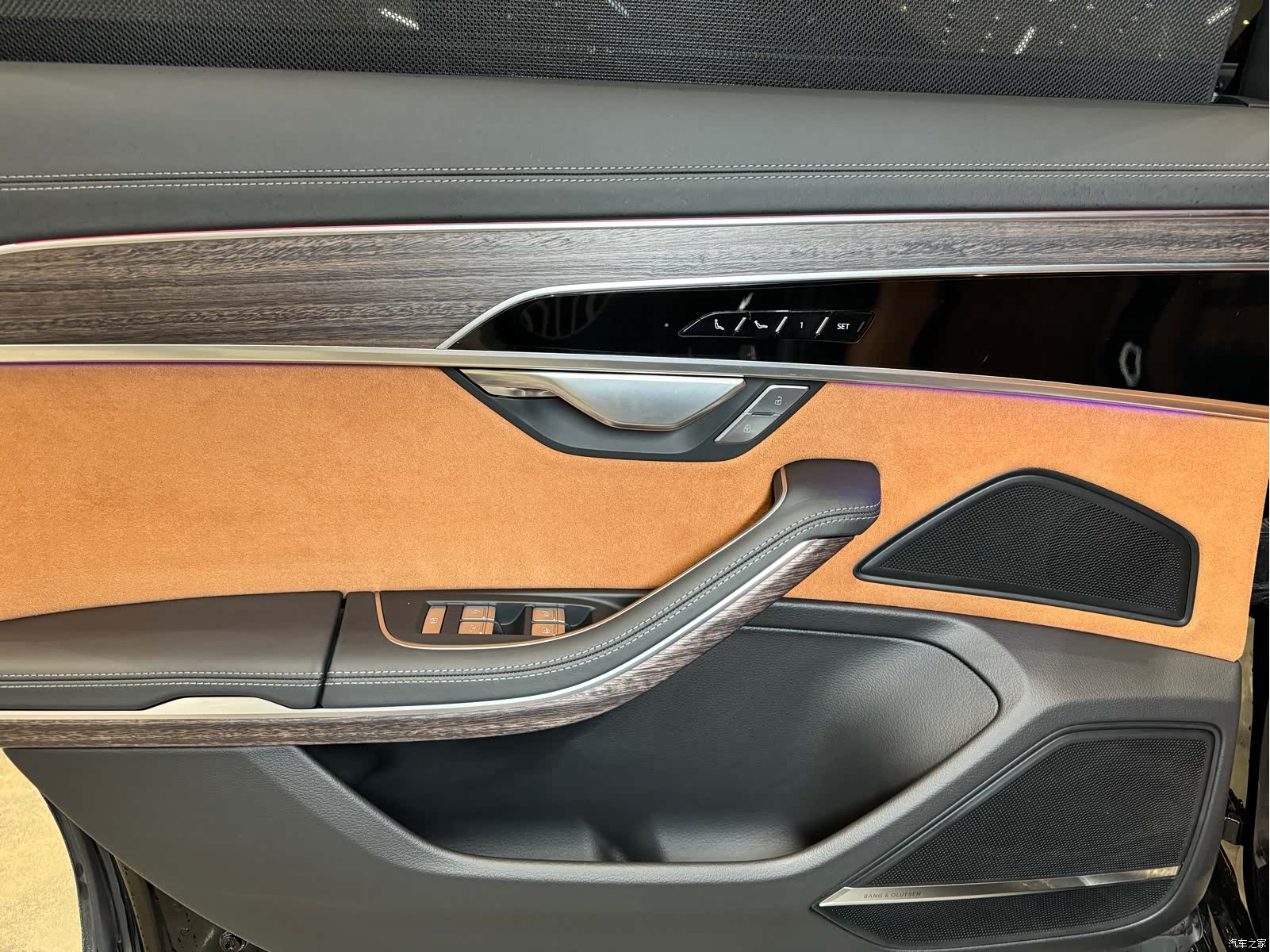 Audi A8L, 2024 12
