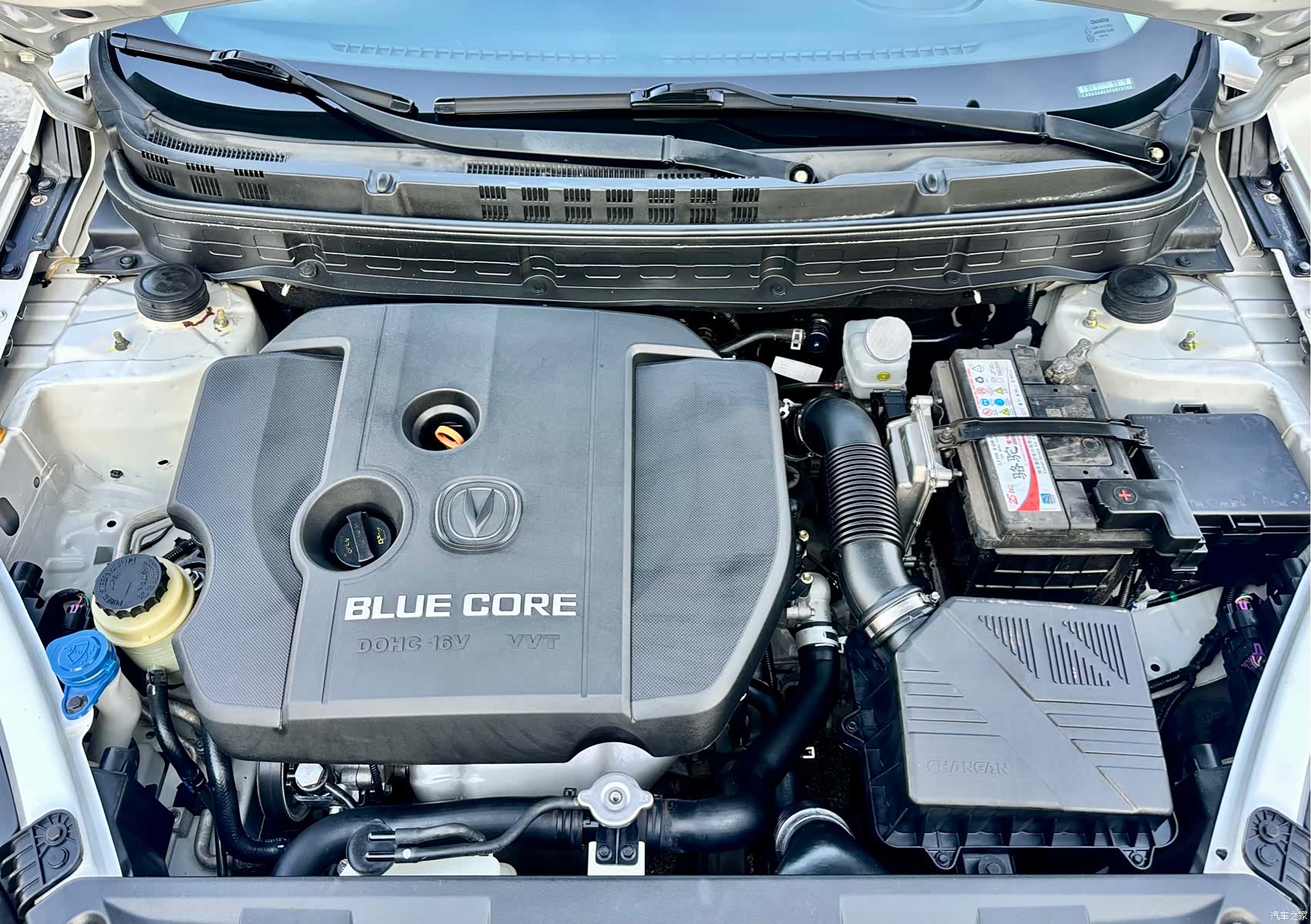 Changan V7, 2015 35