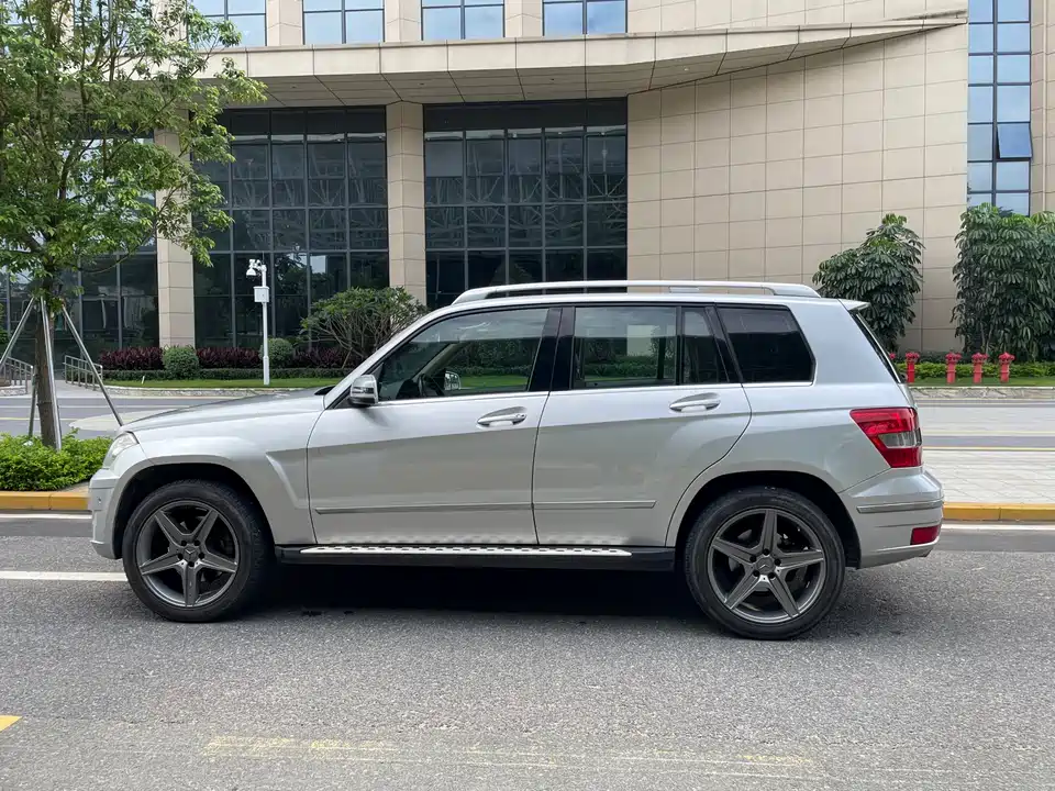 Mercedes-Benz GLK grade