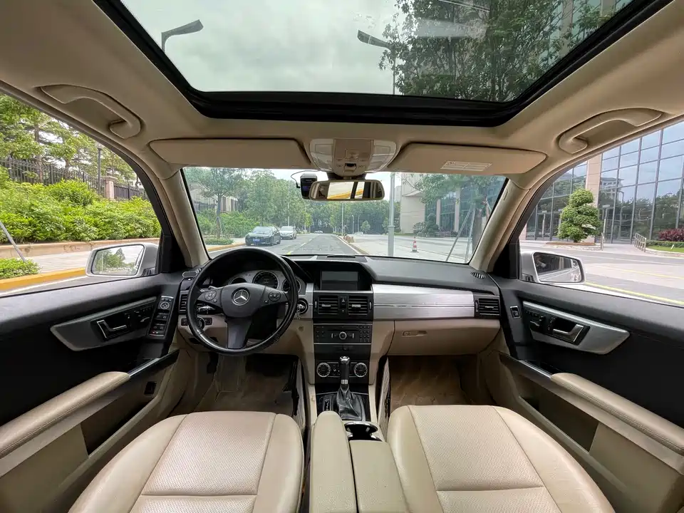 Mercedes-Benz GLK grade
