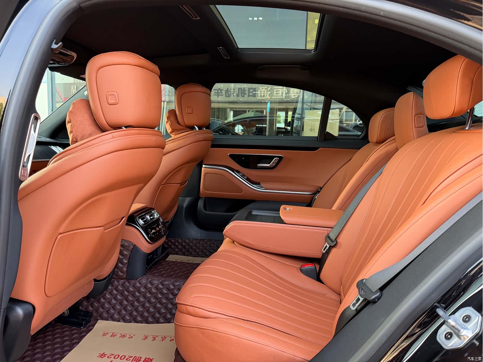Mercedes-Benz S-Class, 2023 12