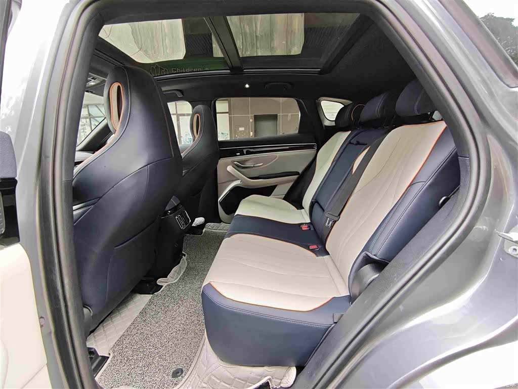 BYD Song, 2022 7
