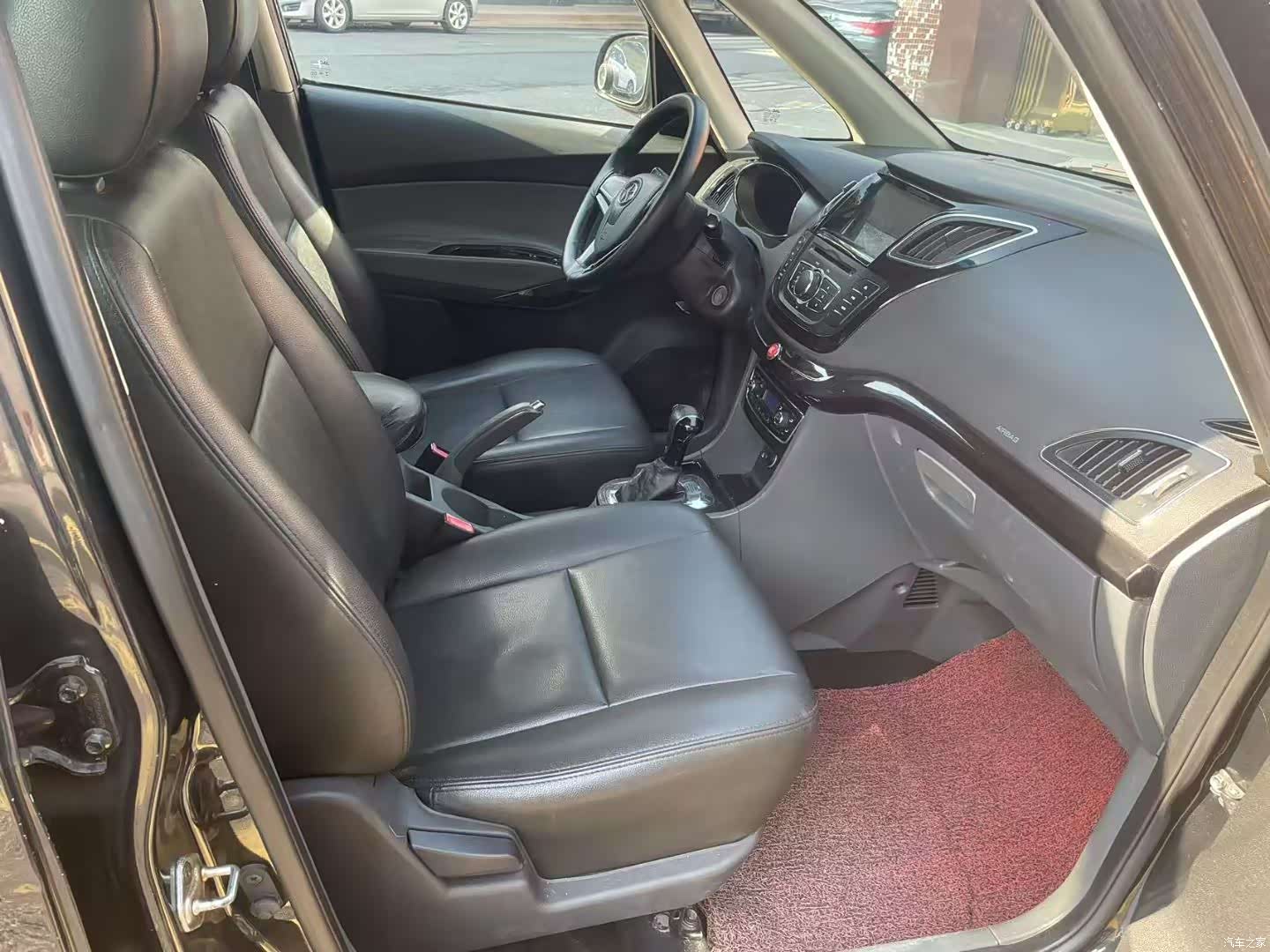 JAC M2, 2014 7