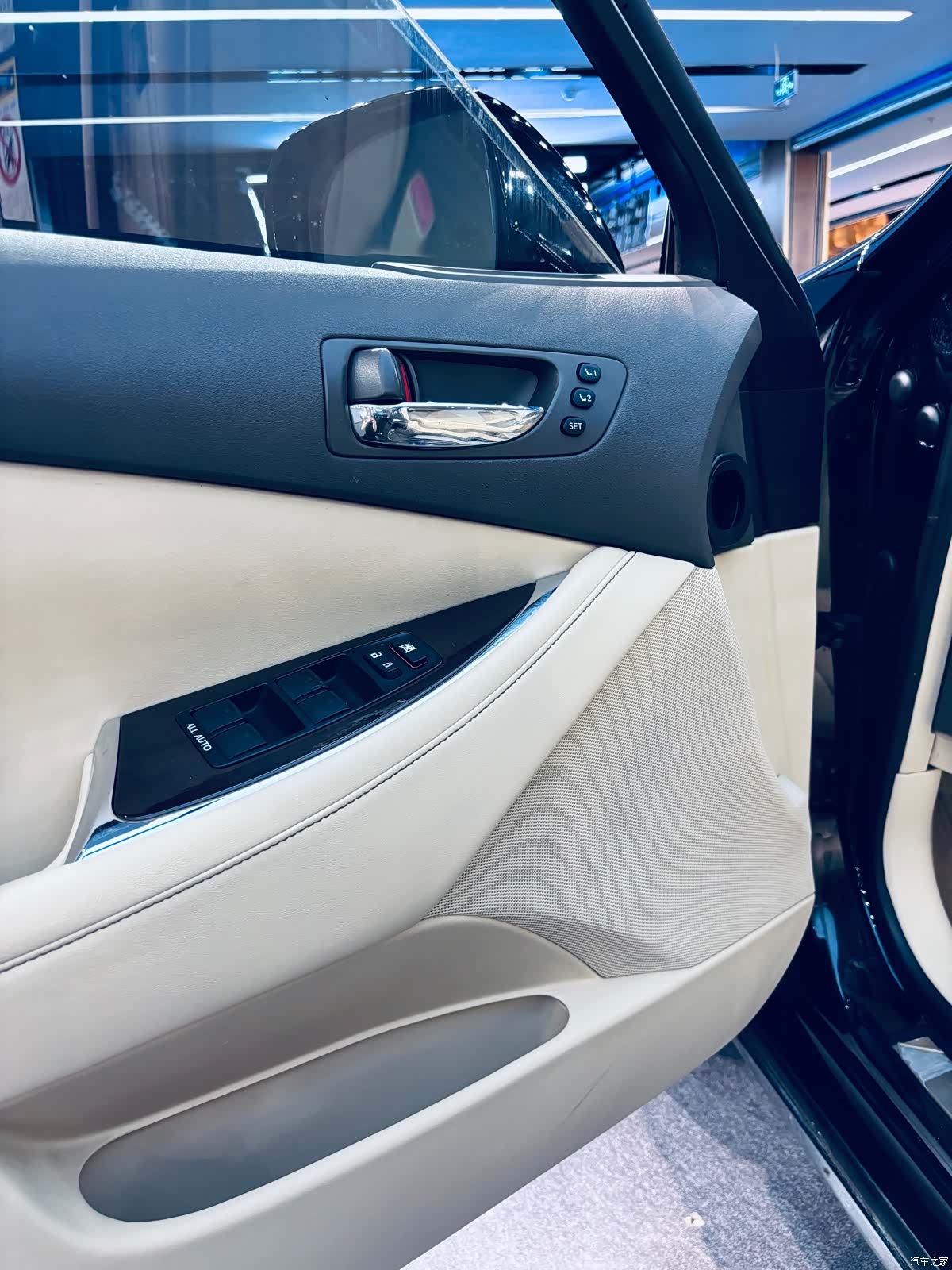 Lexus ES, 2013 7