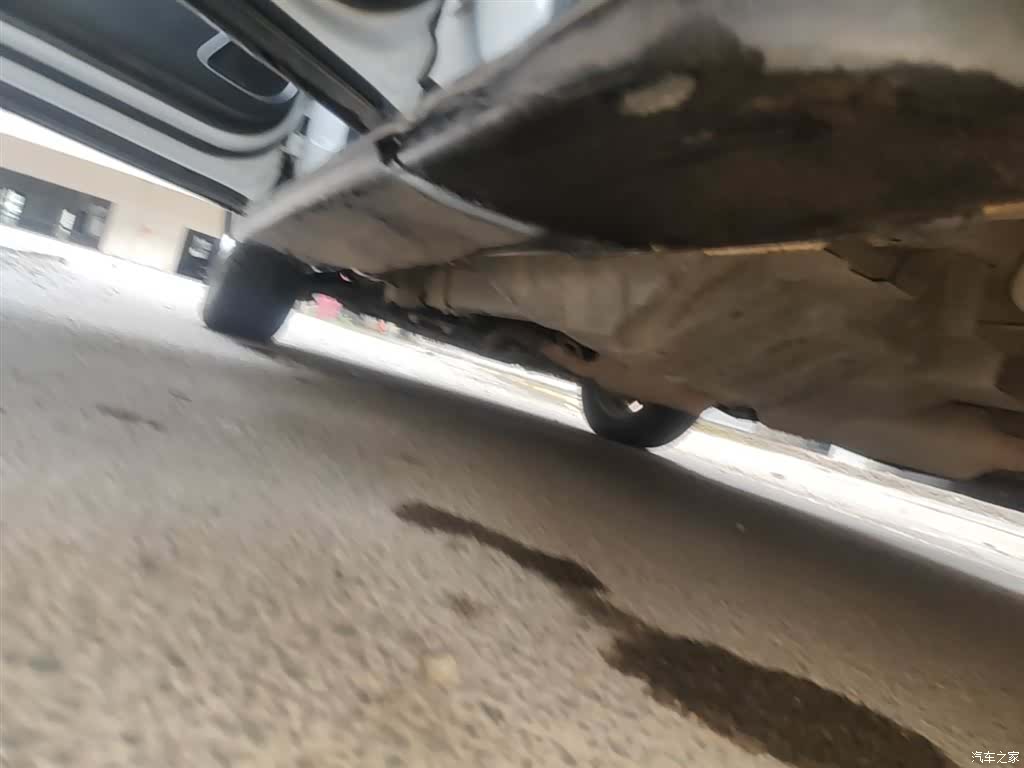 DongFeng AX7, 2019 21