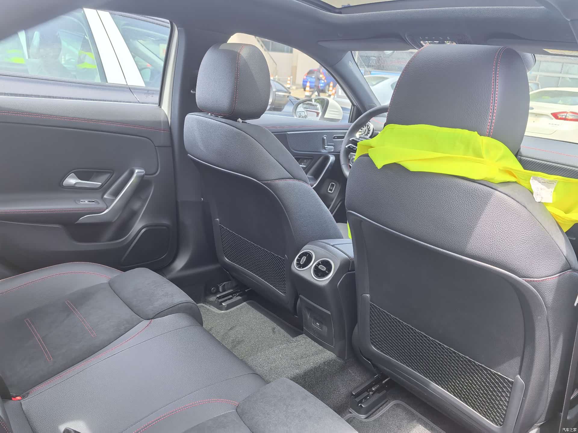 Mercedes-Benz A-Class, 2025 9