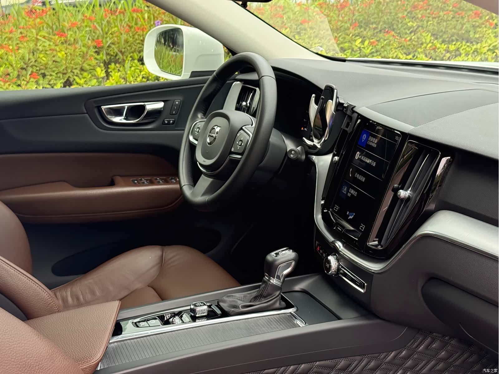 Volvo XC60, 2019 13