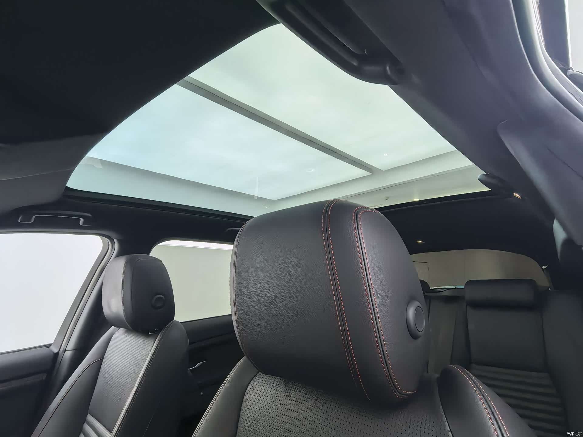 Land Rover Discovery, 2021 13