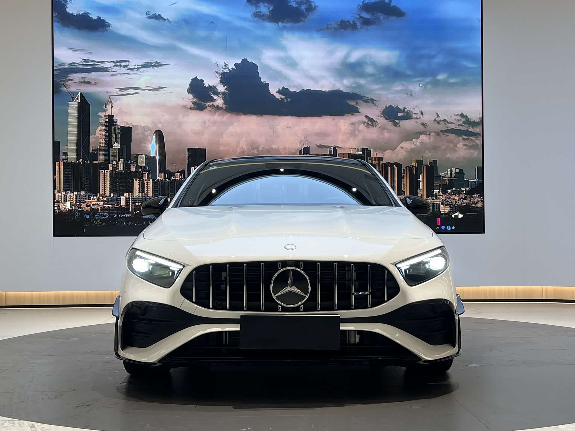 Mercedes-Benz A-Class, 2024 2