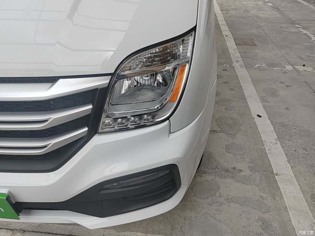 Maxus V80, 2025 24