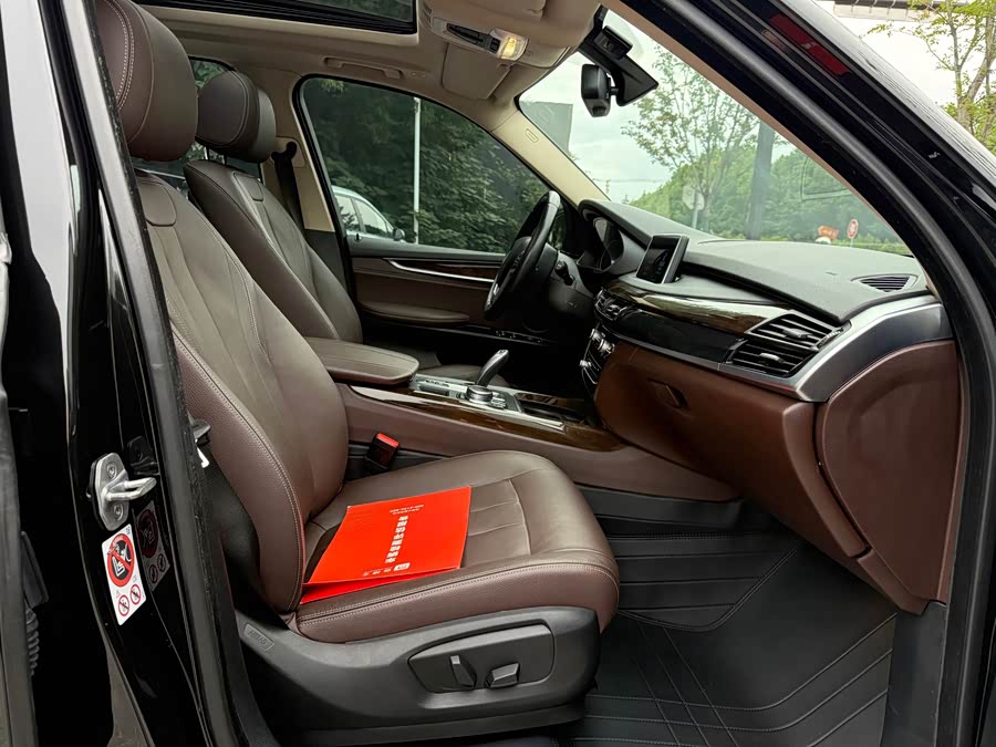 BMW X5 2018, фото 17