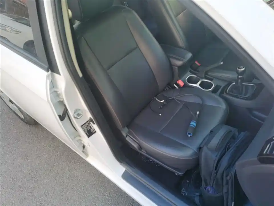 BYD F3