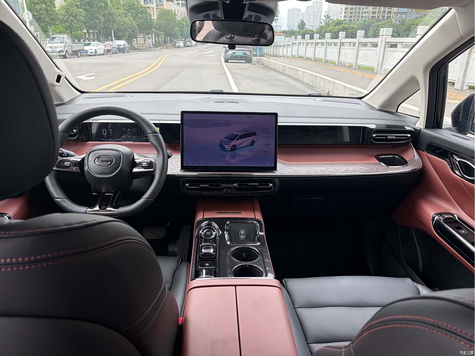 Trumpchi E8, 2025 7