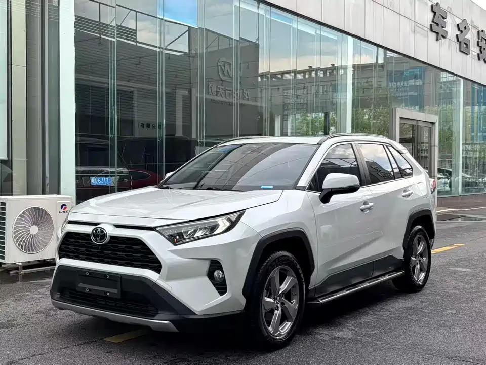 Toyota RAV4 Rongfang