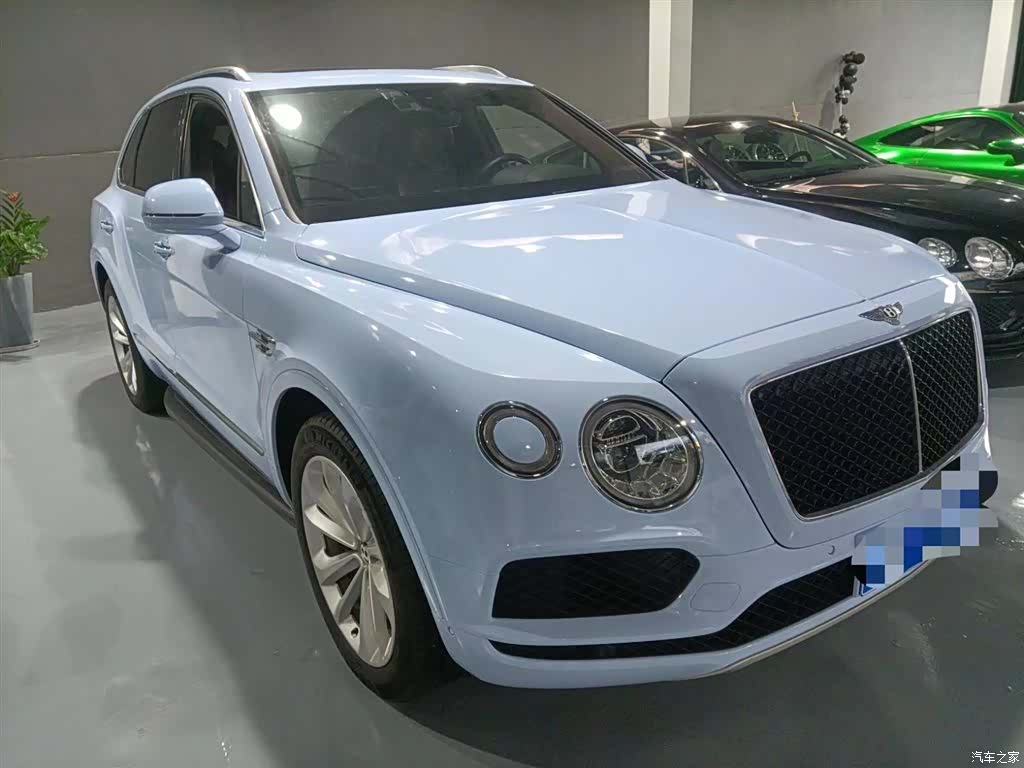 Bentley Bentayga, 2018 2