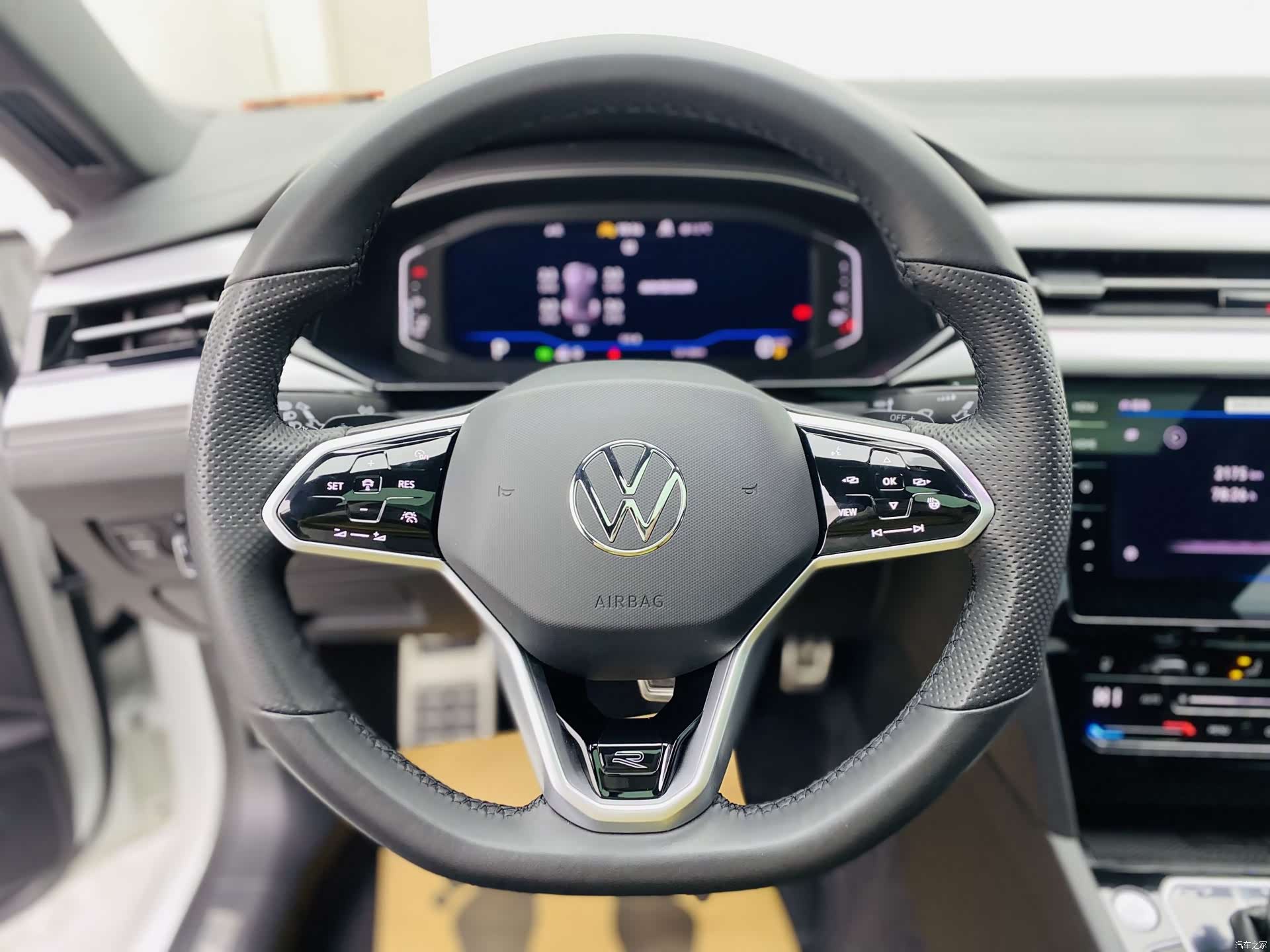 Volkswagen CC, 2024 8