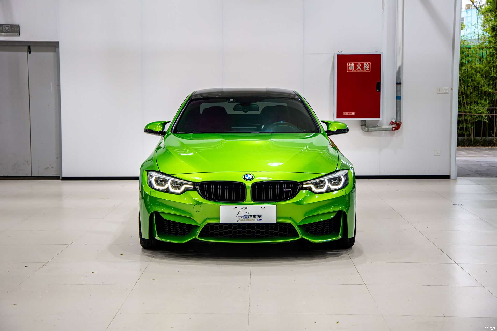 BMW M4, 2018 2