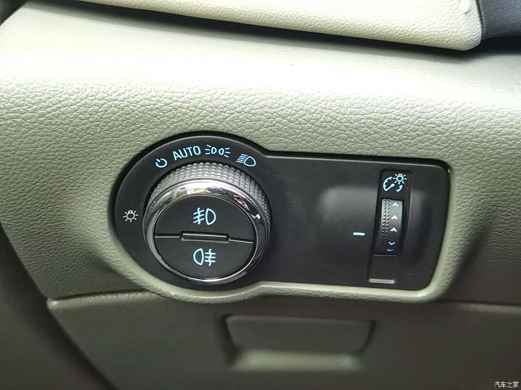 Buick XT, 2014 21