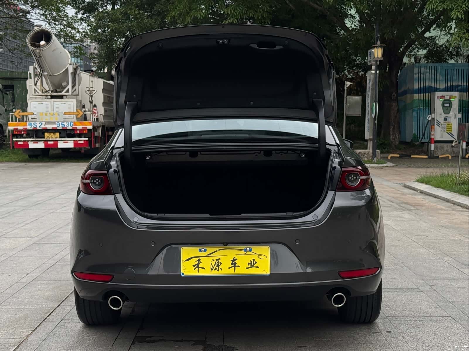 Mazda Mazda3, 2024 17