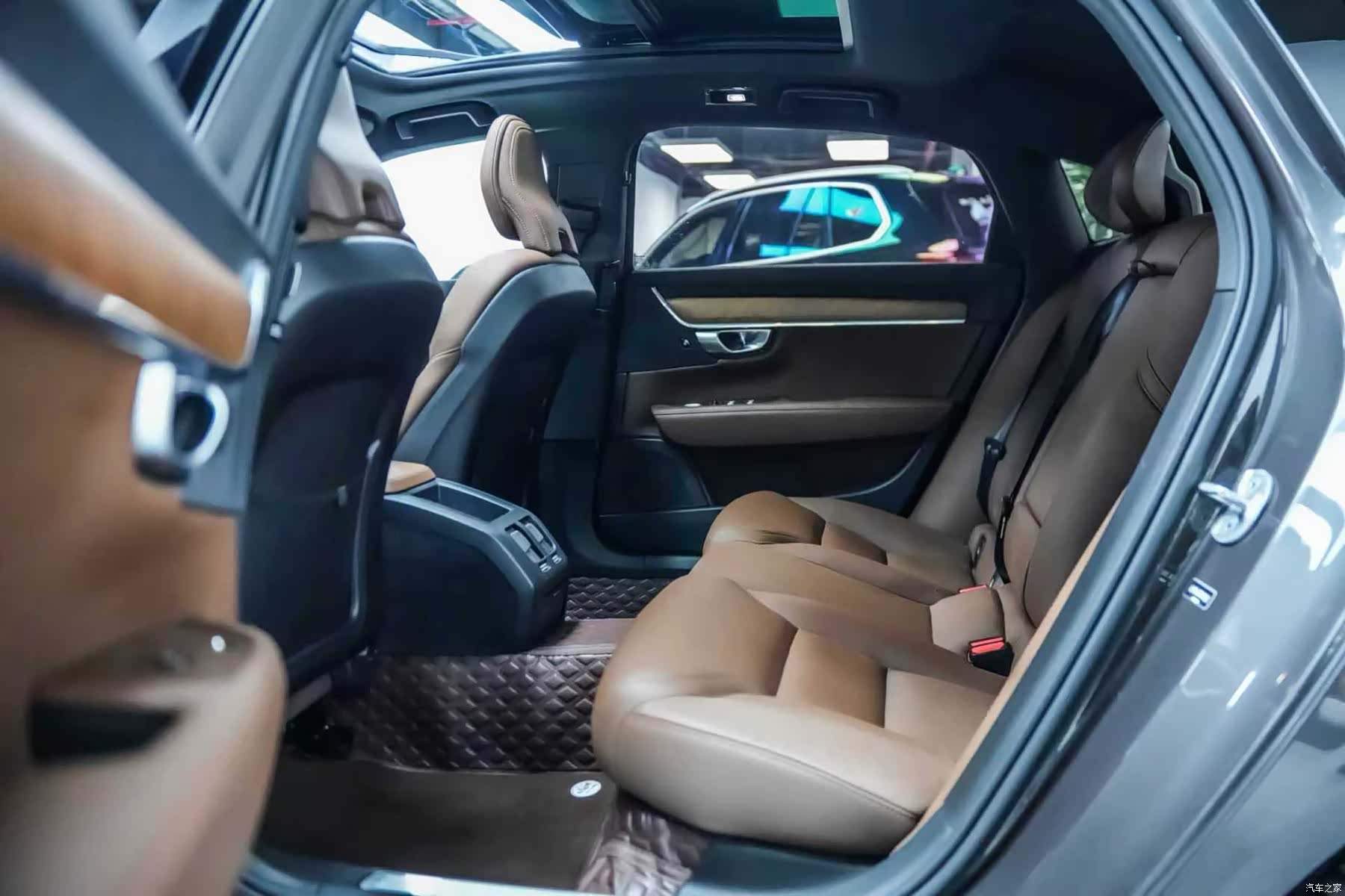 Volvo S90, 2023 8
