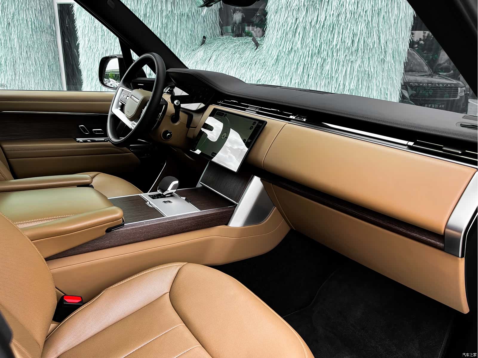 Land Rover Range Rover, 2024 все фото