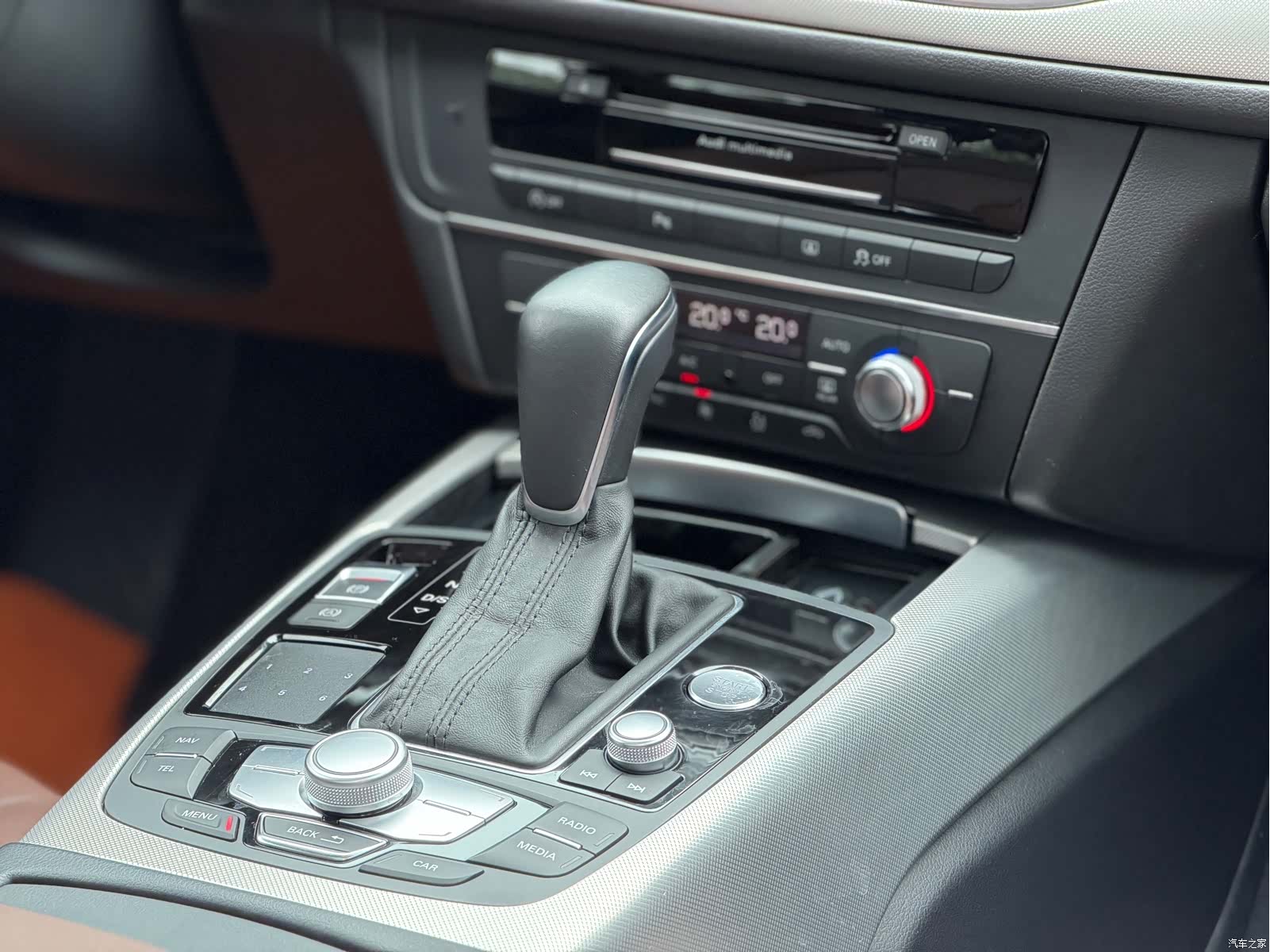 Audi A6L, 2018 9