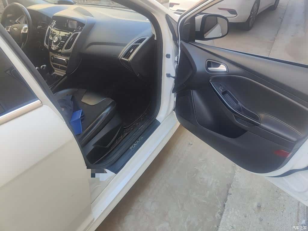 Ford Focus, 2015 20