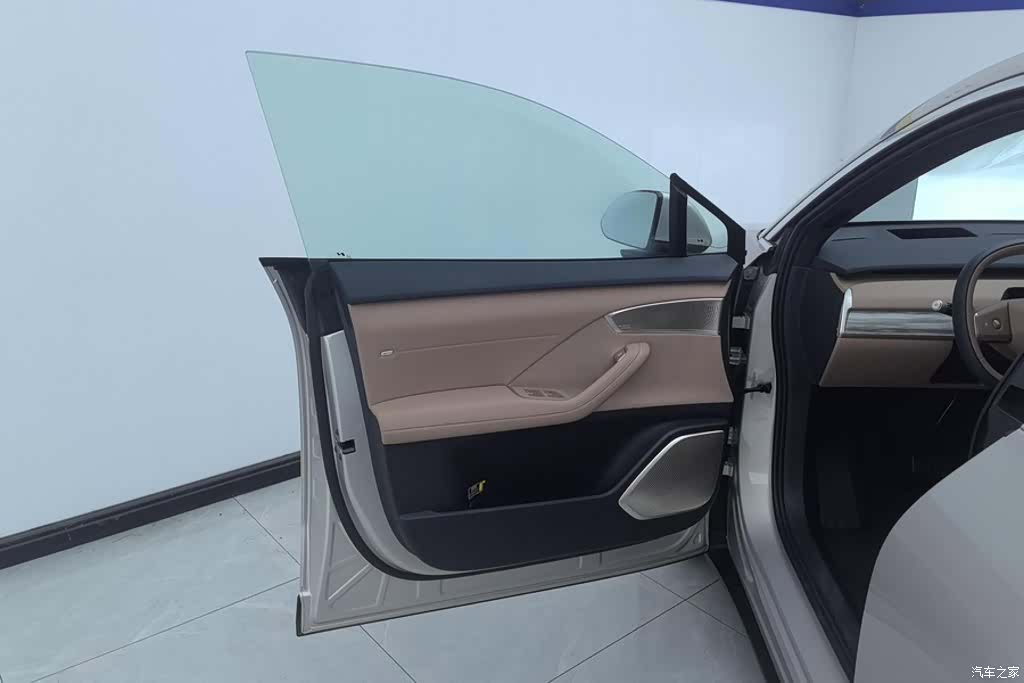 NIO L60, 2025 7