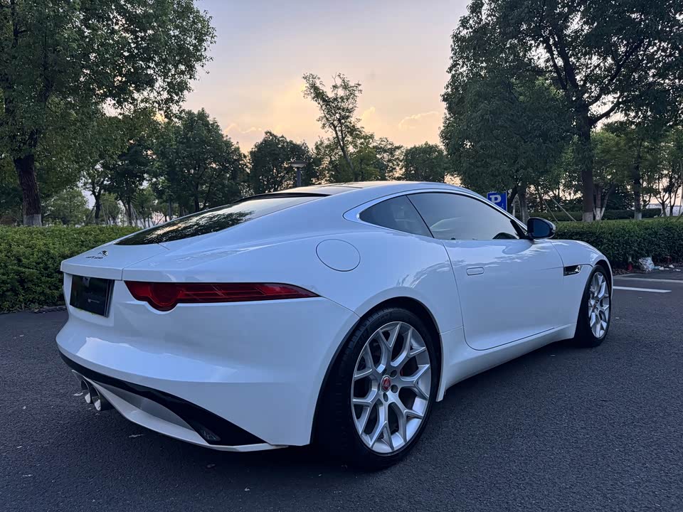 Jaguar F-TYPE Jaguar F-TYPE