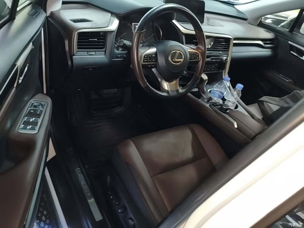Lexus RX, 2017 16