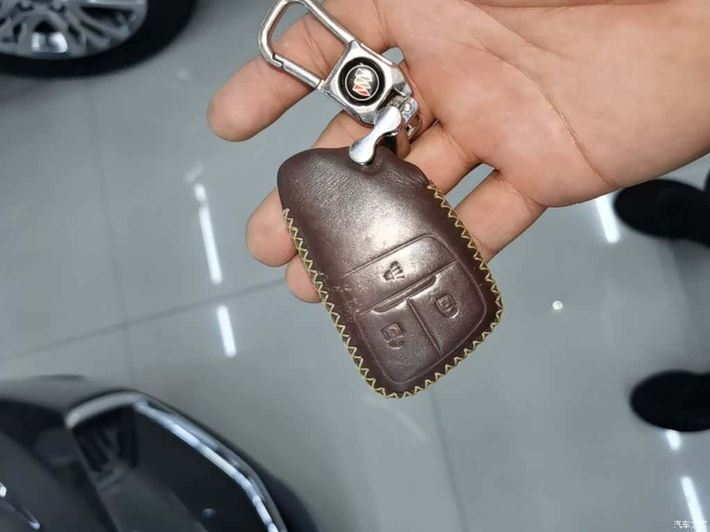 Buick Envision Plus, 2022 9