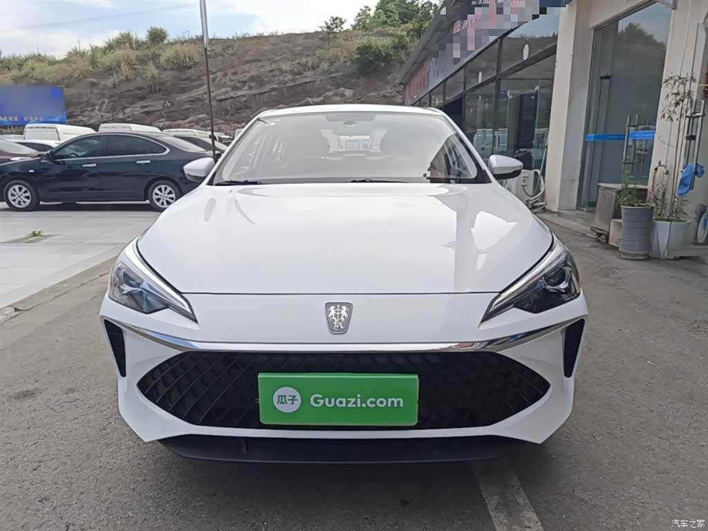 Roewe i5, 2025 3