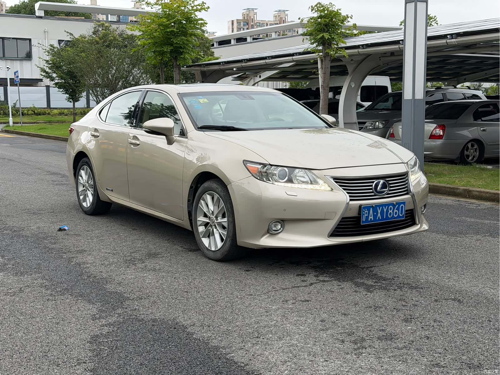 Lexus ES, 2015 3
