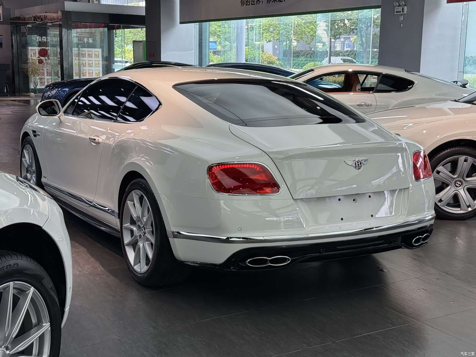 Bentley Continental GT, 2017 4